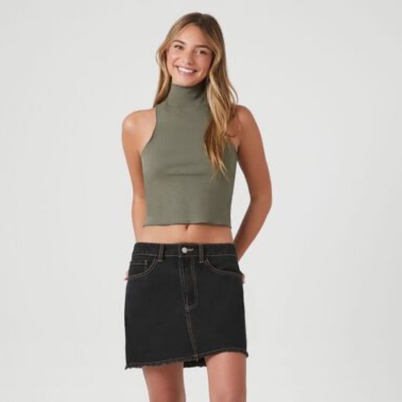 Green Mock Neck Tank Top from Forever 21 | Size: small - Picture 5 of 12